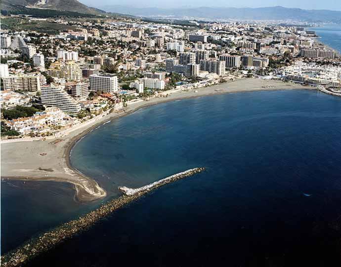 Benalmadena Estudio Jjupiter 250 M Del Mar Con Vistas Al Mar Piscinas Kültér fotó