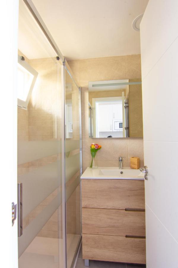 Benalmadena Estudio Jjupiter 250 M Del Mar Con Vistas Al Mar Piscinas Kültér fotó