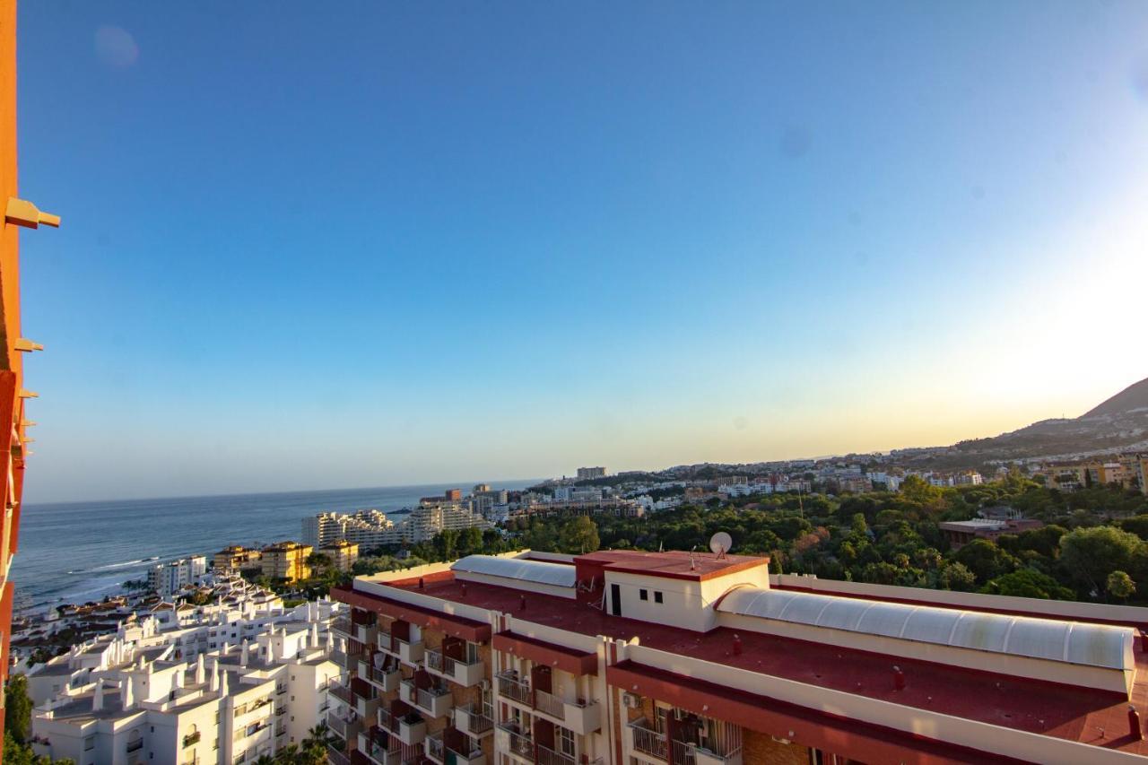 Benalmadena Estudio Jjupiter 250 M Del Mar Con Vistas Al Mar Piscinas Kültér fotó